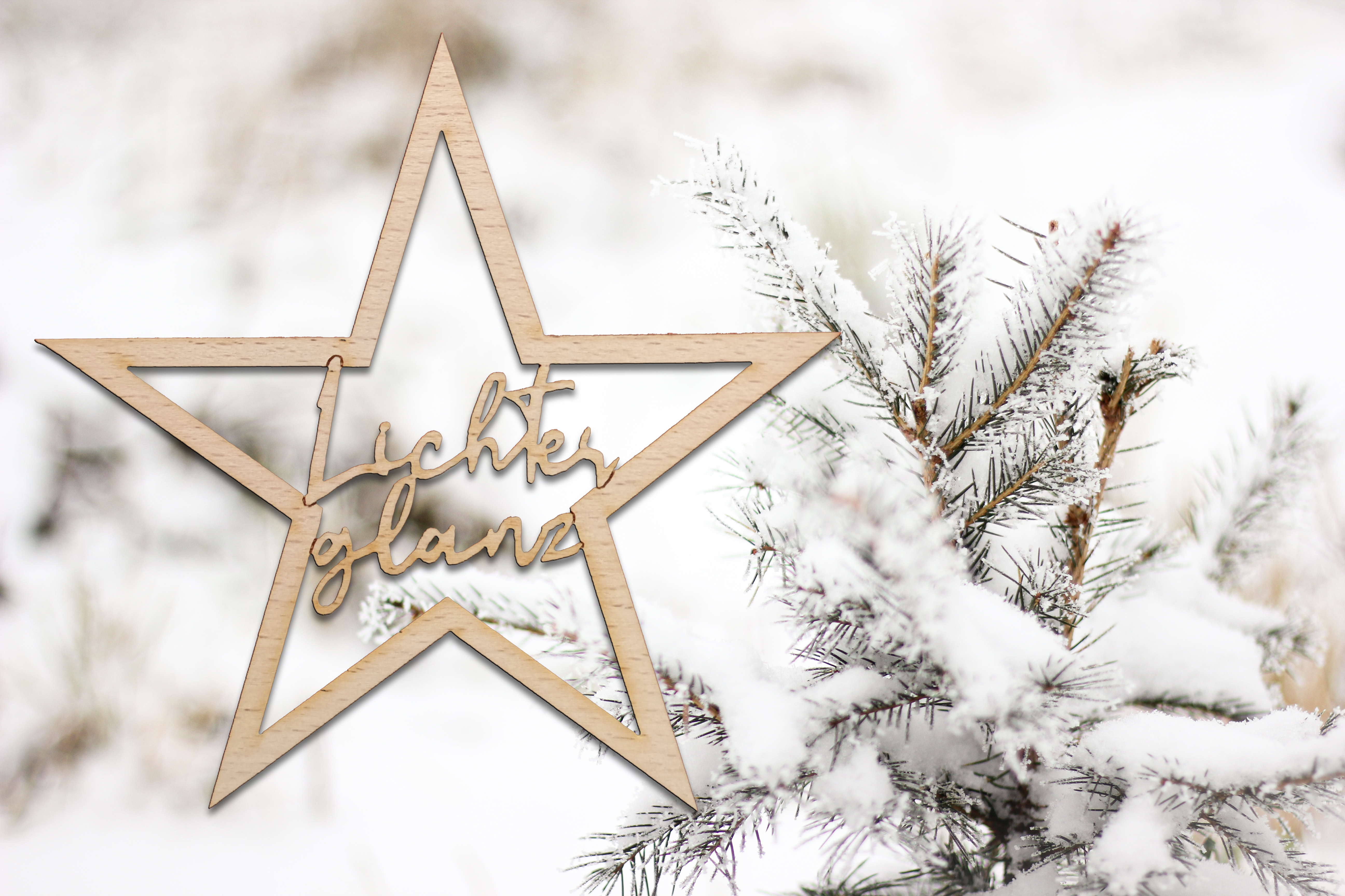 Holzgrusskarten - Christbaumanhänger Weihnachtsstern zum Aufhängen - Motiv Lichterglanz - Schneehintergrund