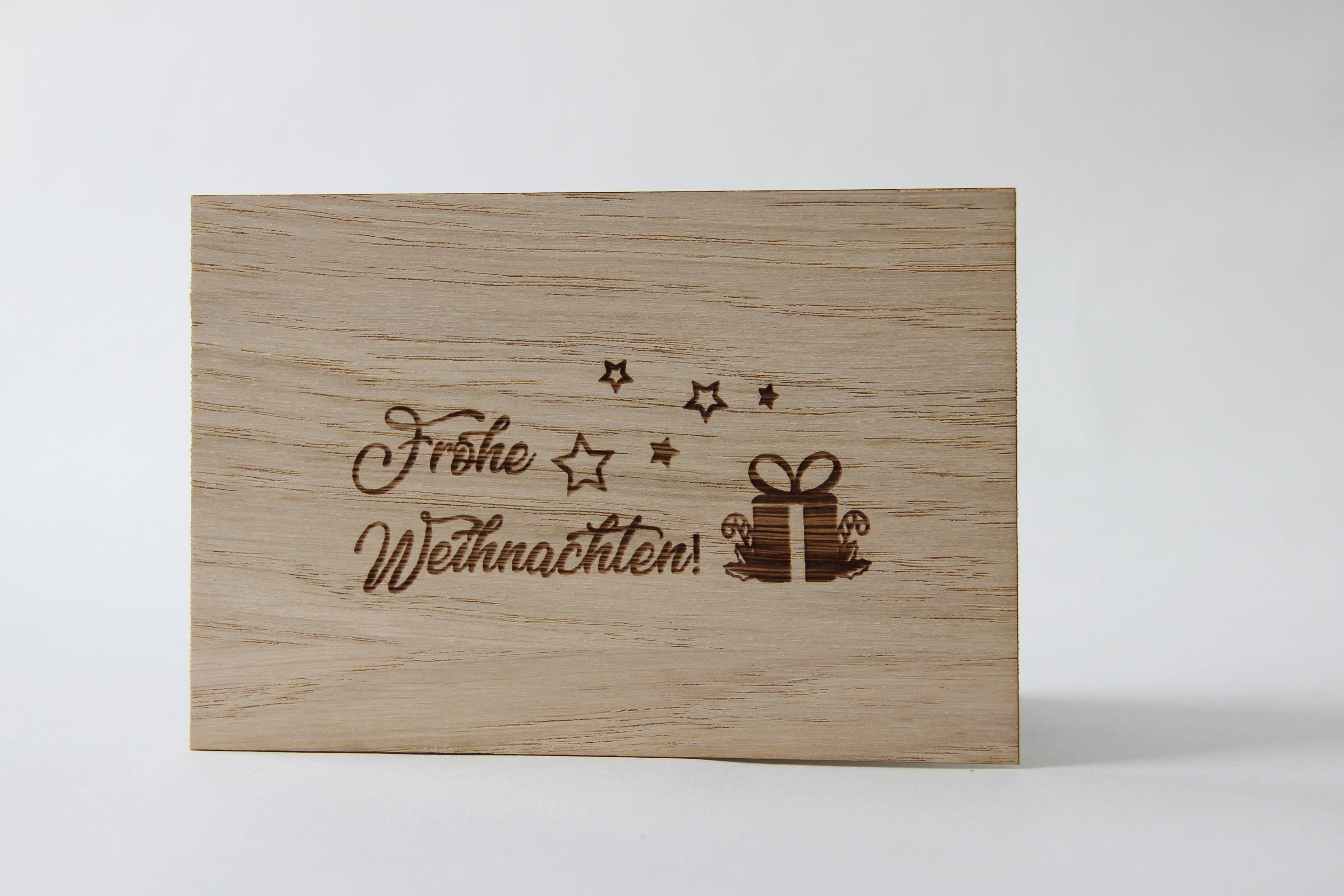 Holzgrusskarten - Weihnachtskarte "Frohe Weihnachten" aus Eiche, Geschenkpaket