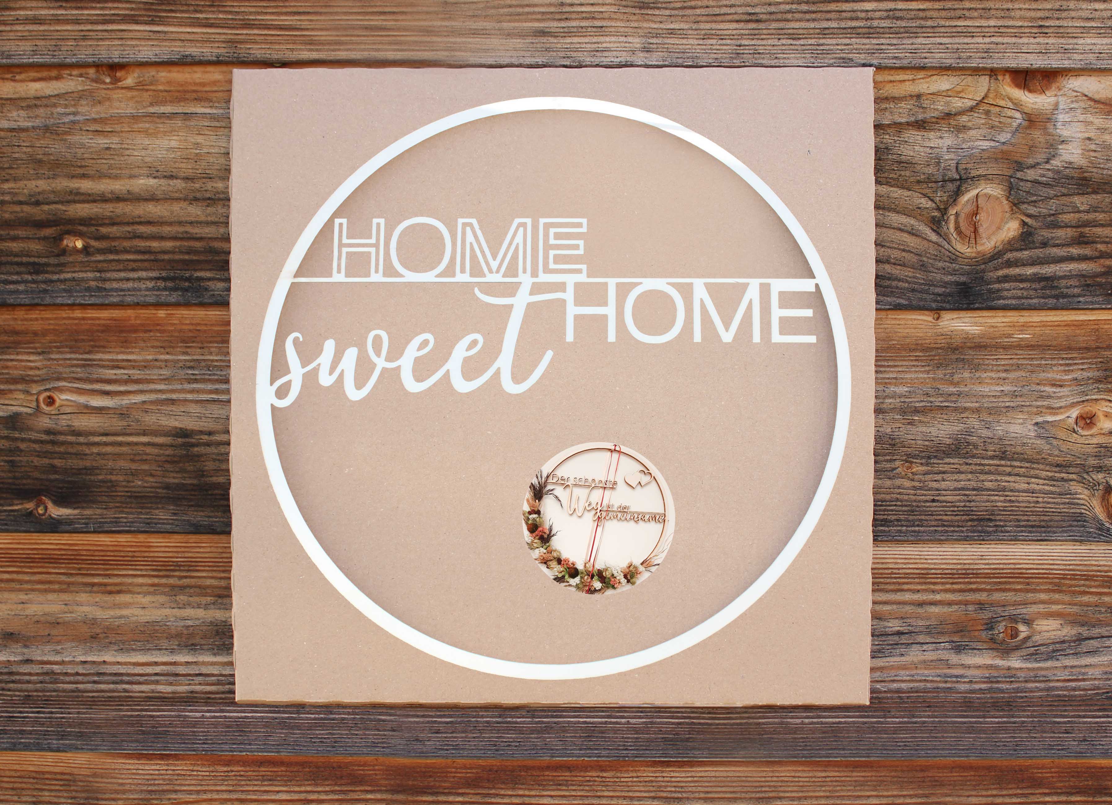 Holzgrusskarten - Holzkranz mit Schriftzug "Home sweet Home" aus Pappelholz, Holzring, Tür, Deko, Geschenk