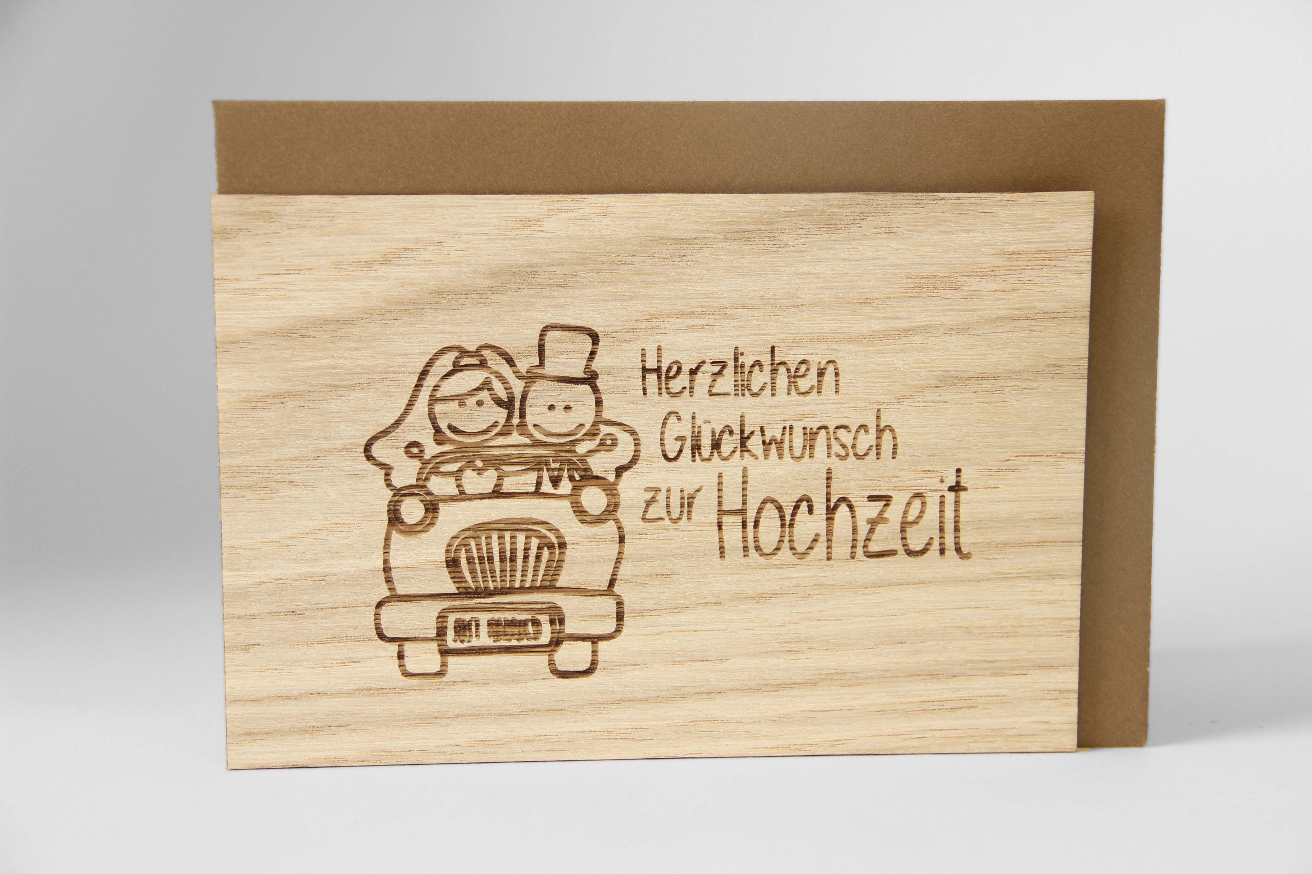 Holzgrusskarten - Hochzeitskarte "Herzlichen Glückwunsch zur Hochzeit" aus  Eiche, Brautpaar im Auto