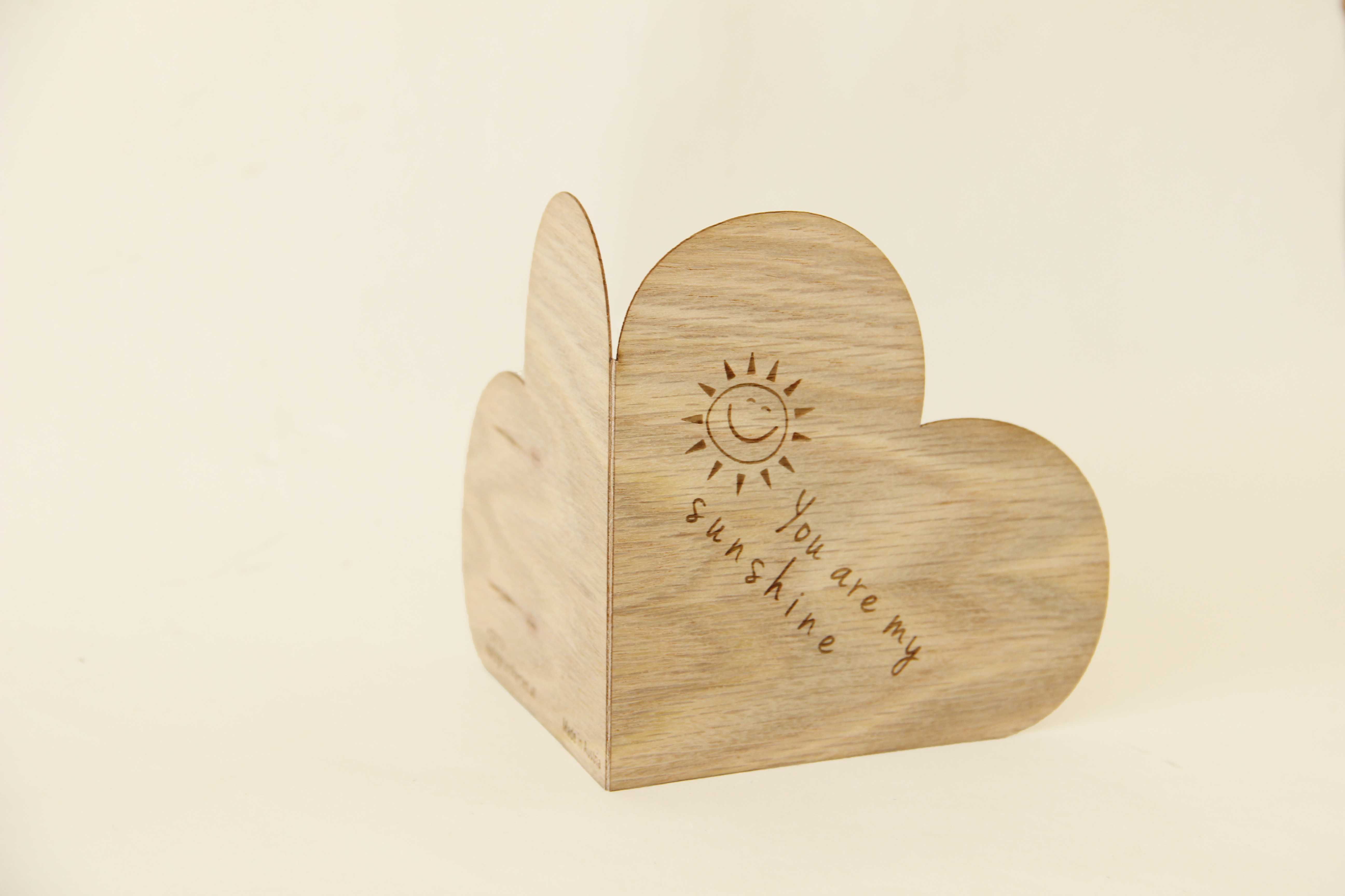 Holzgrusskarten - Herzkarte "You are my sunshine" aus Eiche, lachende Sonne, Dankeskarte, Geschenkkarte