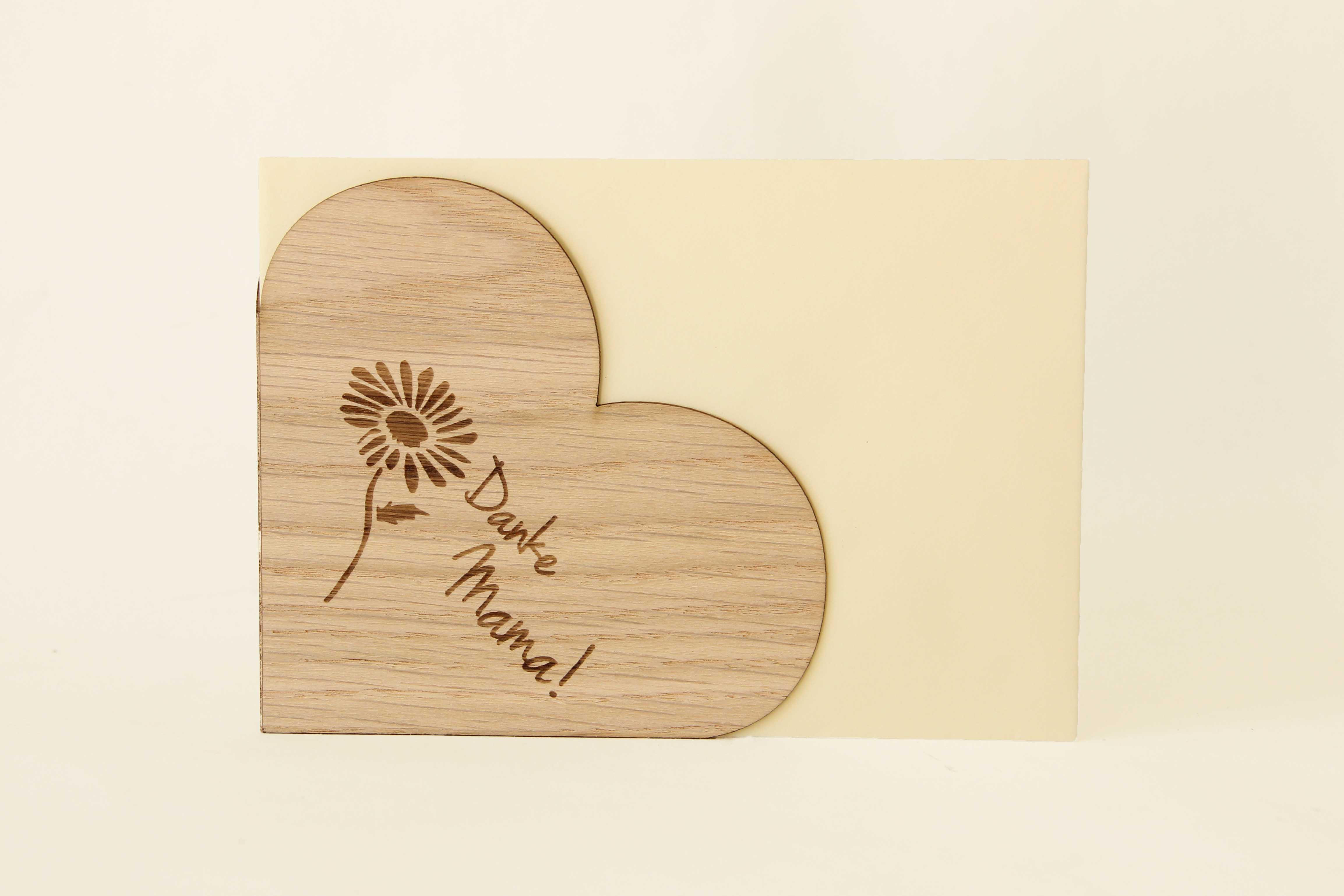 Holzgrusskarten - Herzkarte "Danke Mama!" aus Eiche, Sonnenblume, Dankeskarte, Geschenkkarte