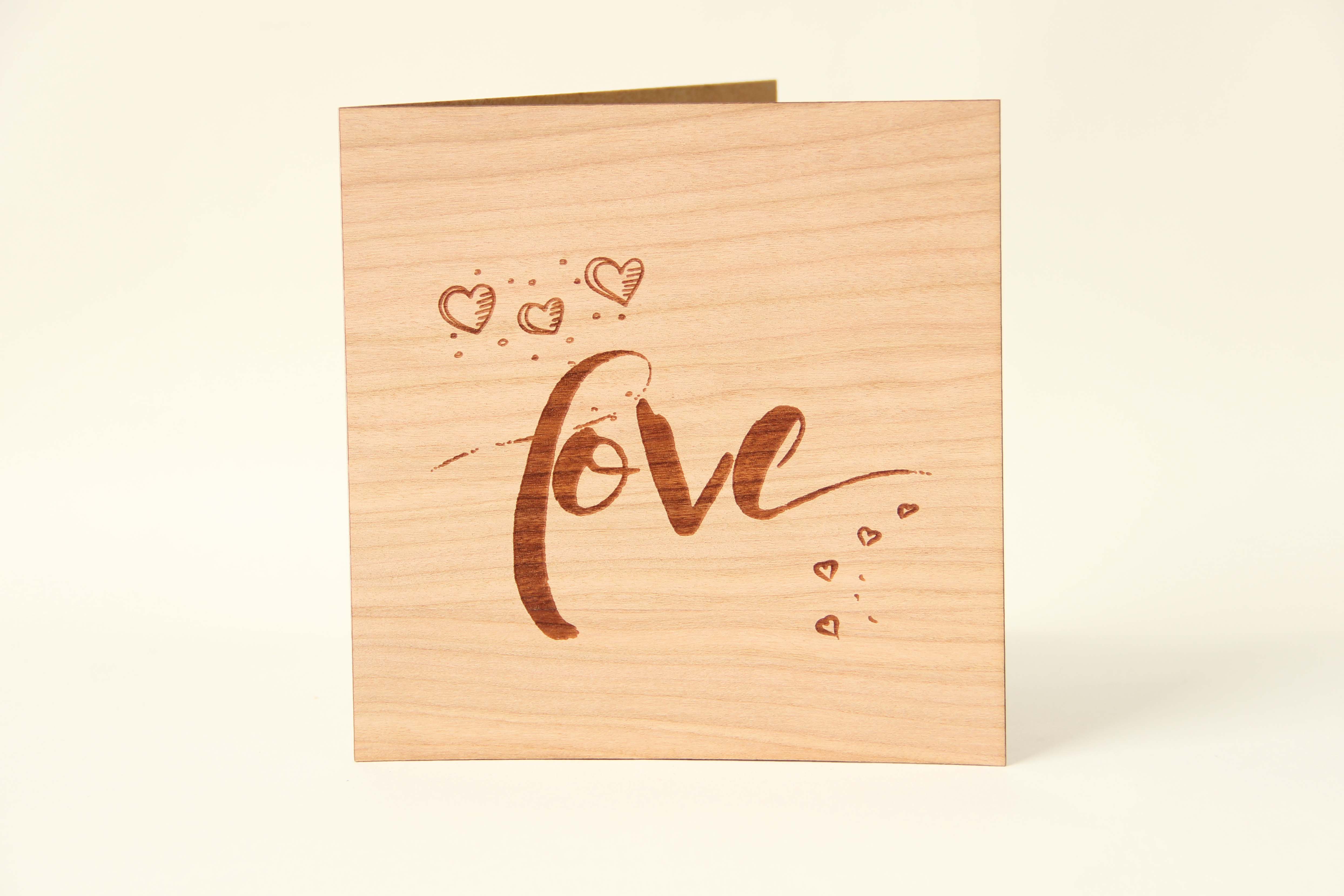 Holzgrusskarten - Holzgrusskarte Liebe "love", Kirsche